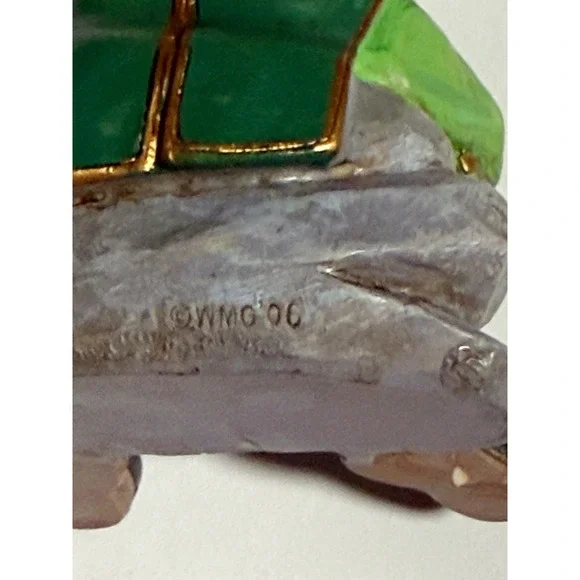 Leprechaun Holding Up A Clover WMG 2006 4" Tall Made In China - Picture 8 of 8